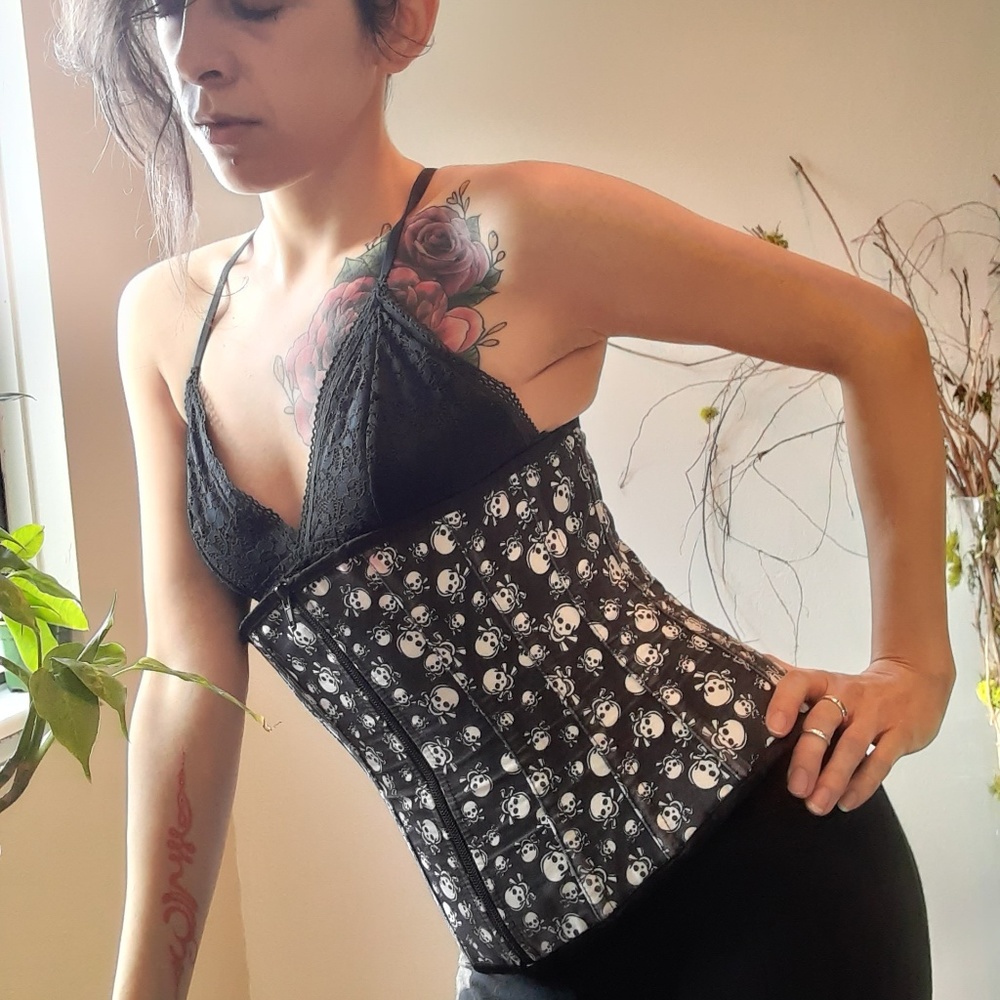 Skull Zip-Up Corset
